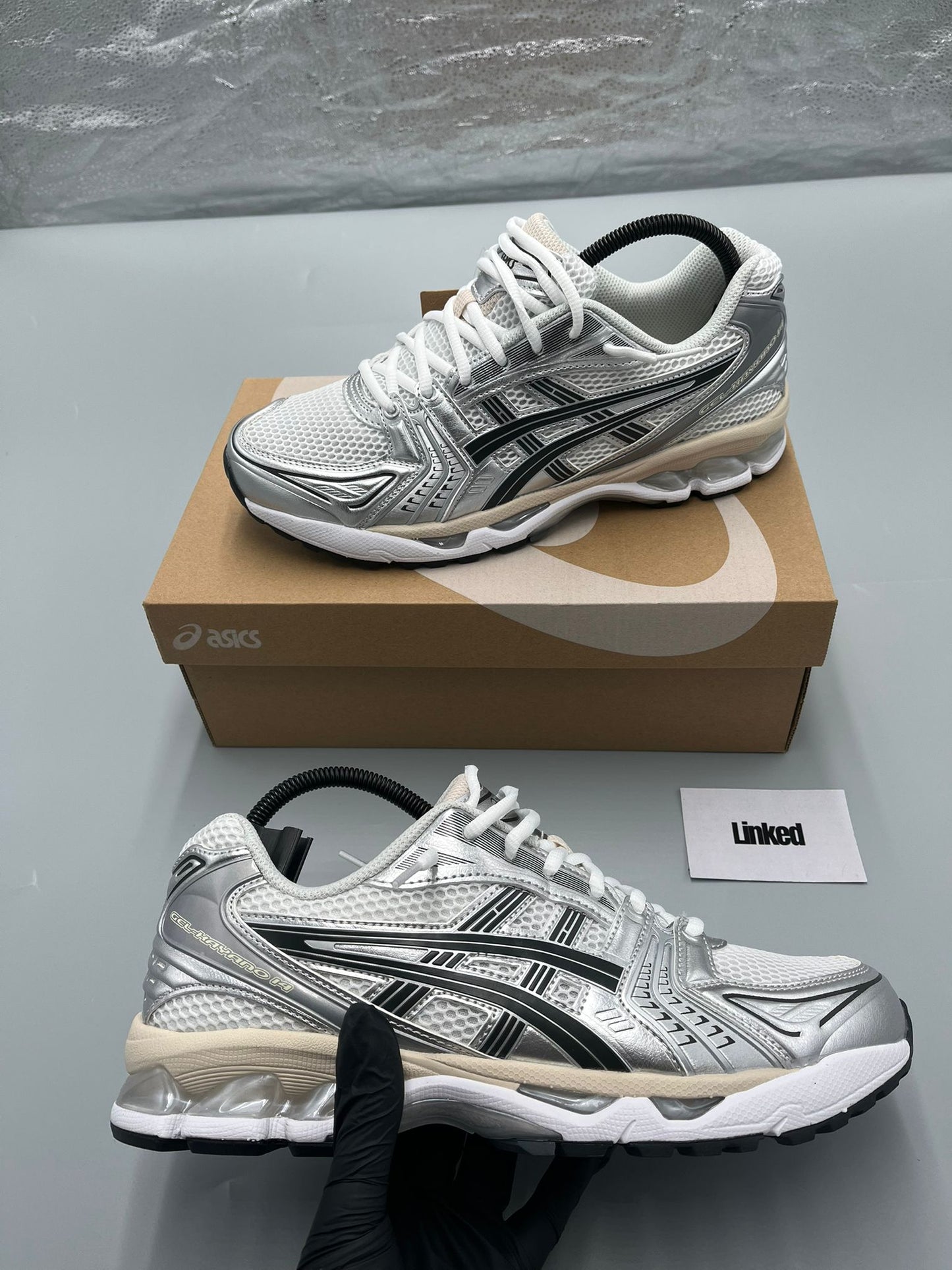 ASICS GEL KAYANO 14 WHITE/ GRAPHITE GREY